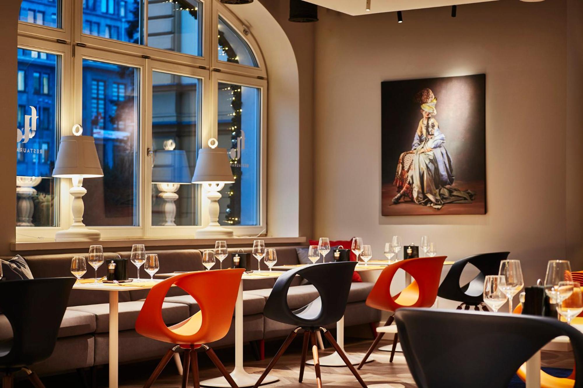 Hotel Indigo Warsaw Nowy Swiat By Ihg Extérieur photo