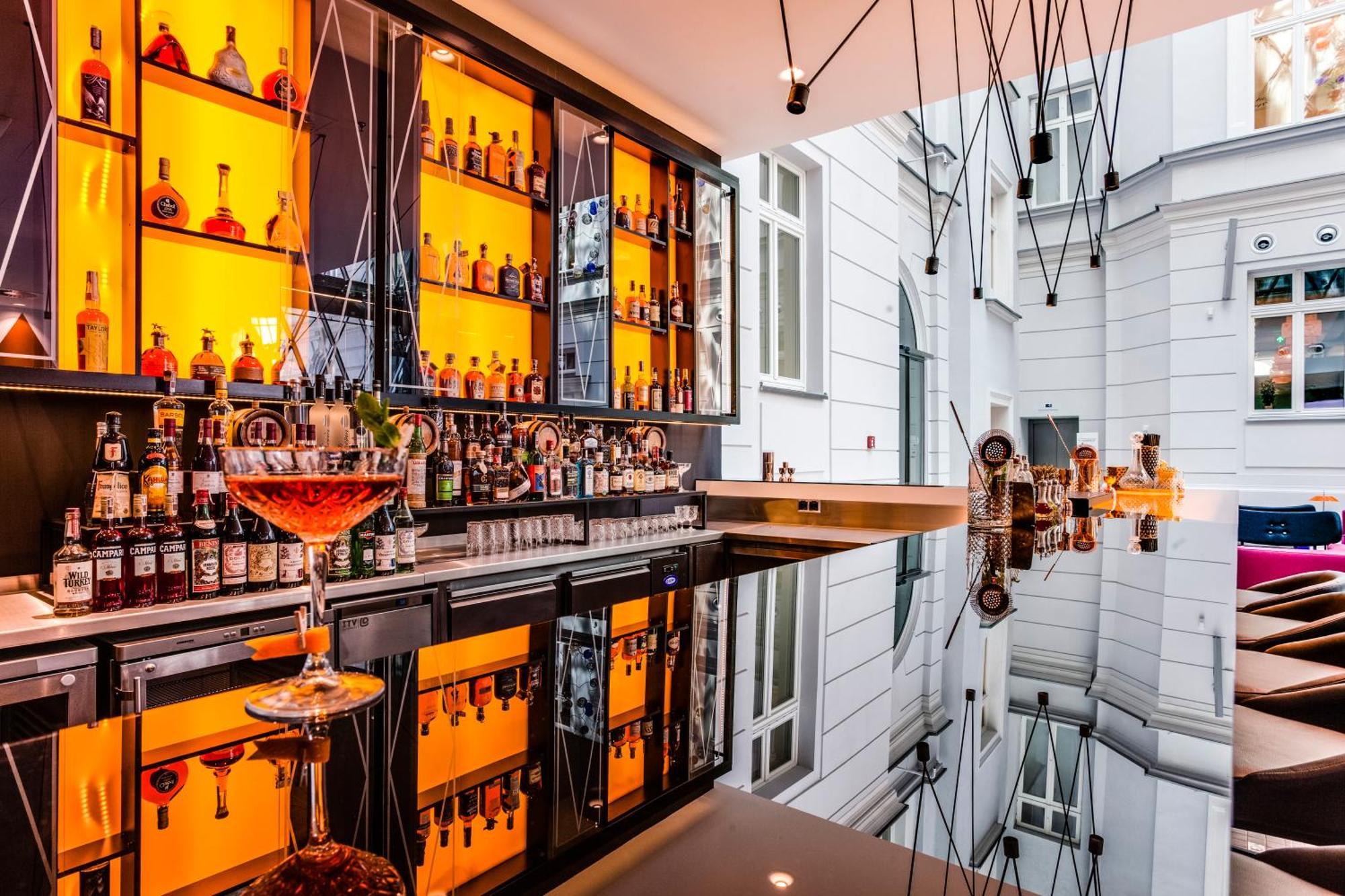 Hotel Indigo Warsaw Nowy Swiat By Ihg Extérieur photo