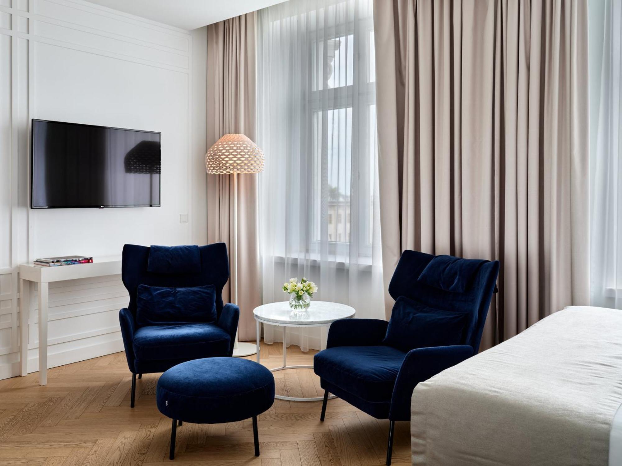 Hotel Indigo Warsaw Nowy Swiat By Ihg Extérieur photo