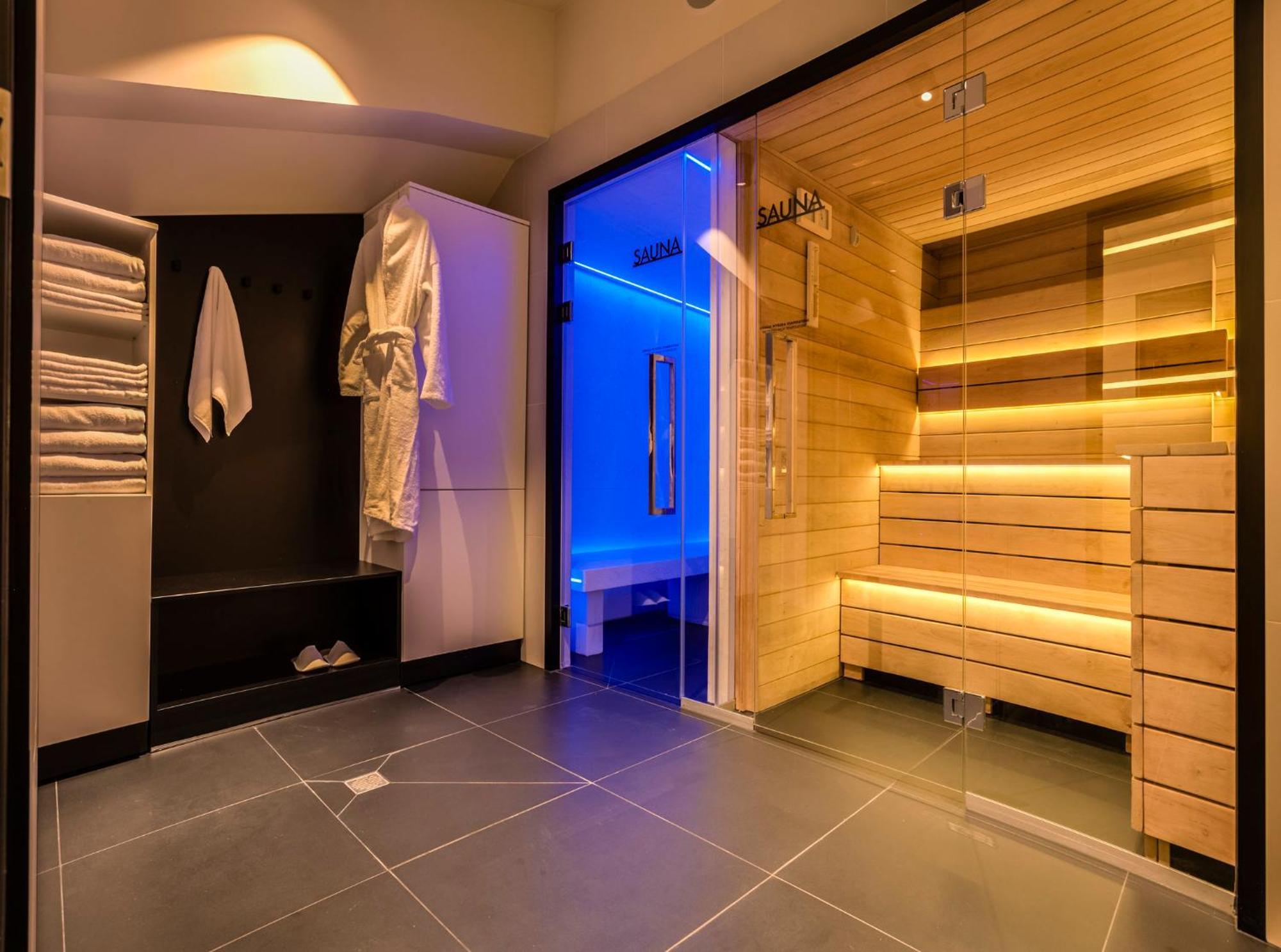 Hotel Indigo Warsaw Nowy Swiat By Ihg Extérieur photo